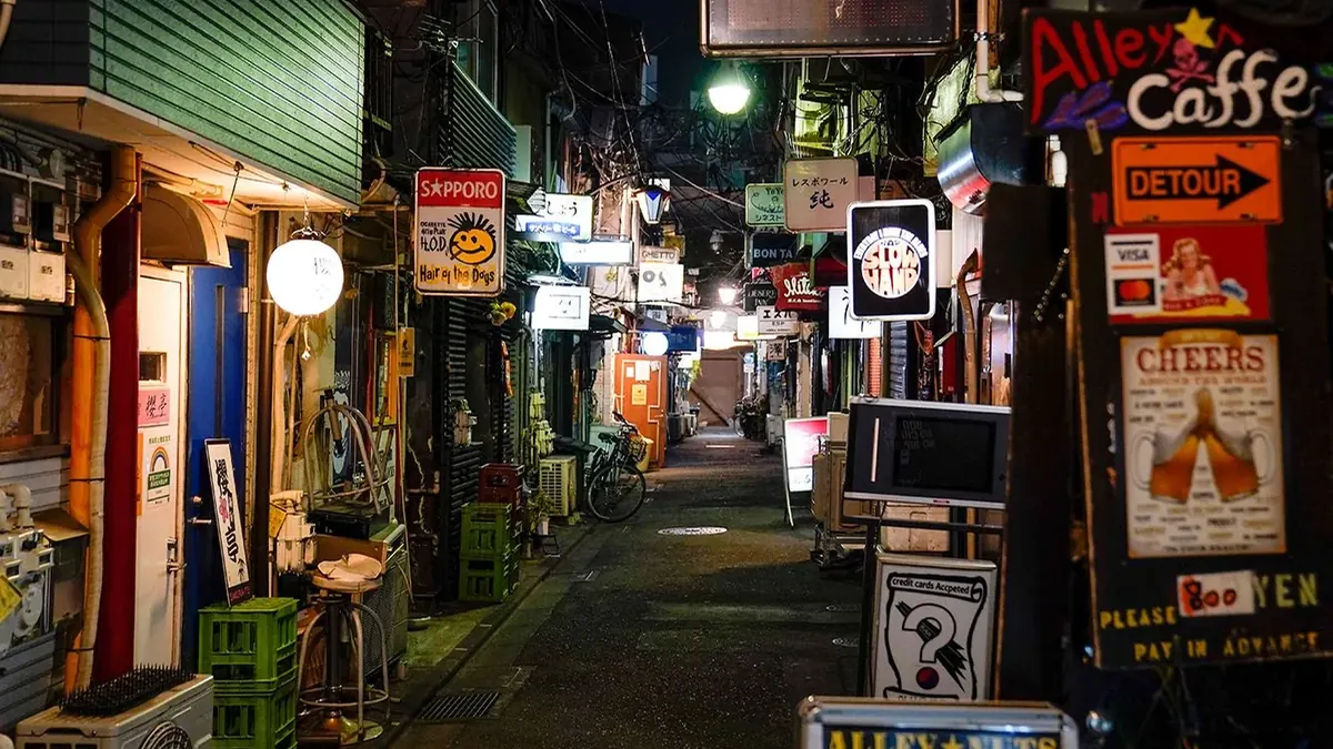 Golden Gai lanes